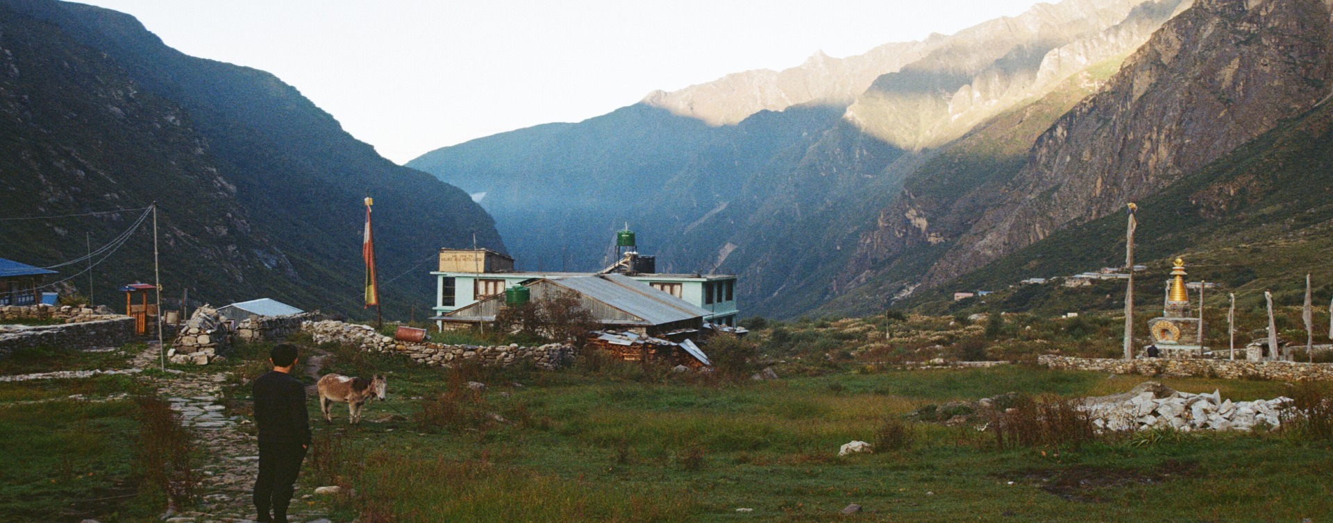 best time to trek lang...
